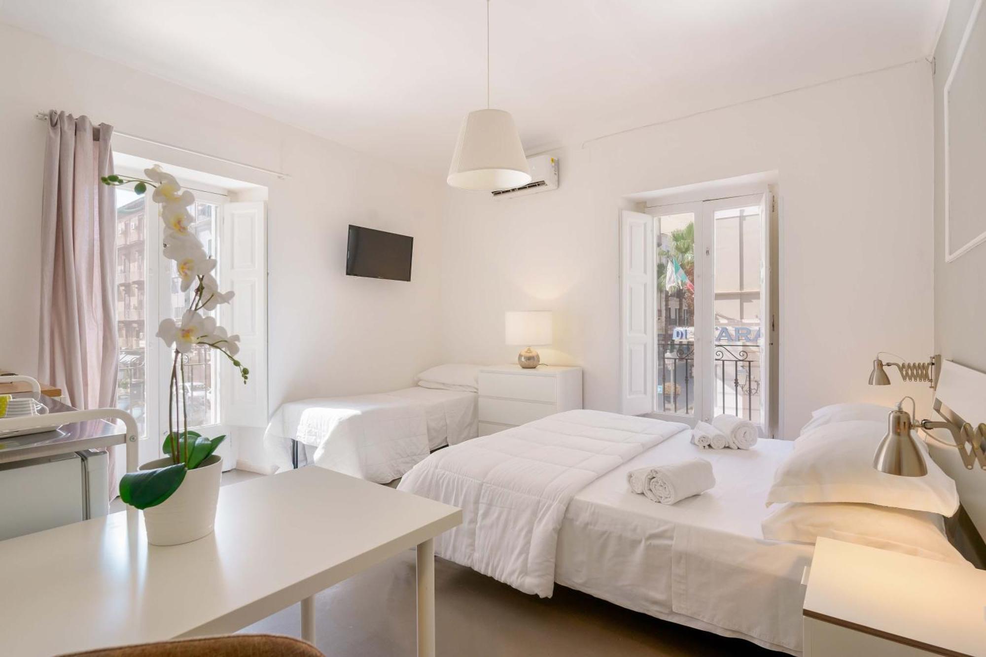 Bed and Breakfast Palazzo Berardi Tarent Zewnętrze zdjęcie